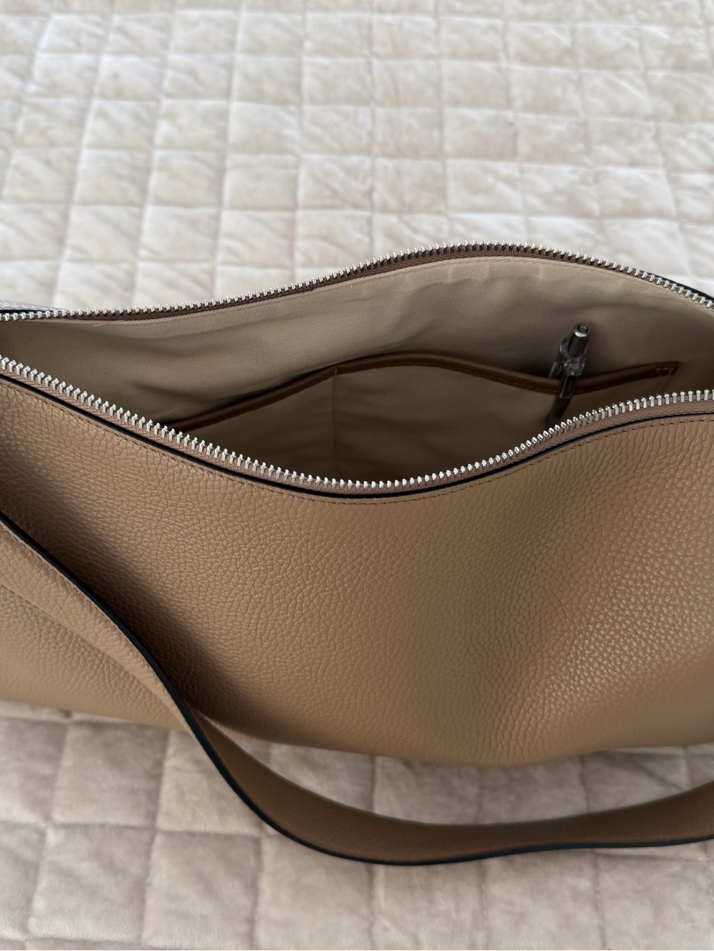 The Horse Lottie Bag - Picture 5 of 11